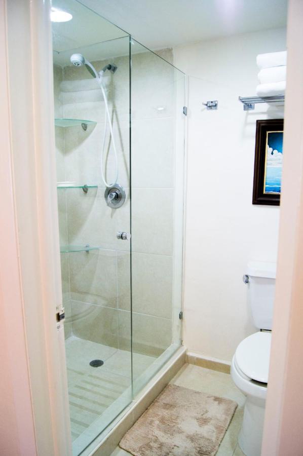 Cancun Beachfront Condo Εξωτερικό φωτογραφία