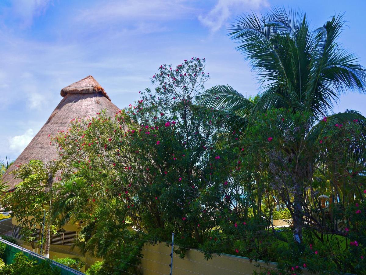 Cancun Beachfront Condo Εξωτερικό φωτογραφία