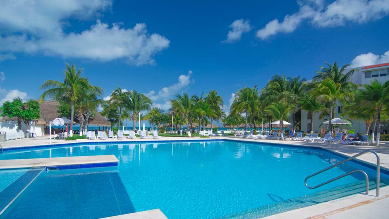 Cancun Beachfront Condo Εξωτερικό φωτογραφία